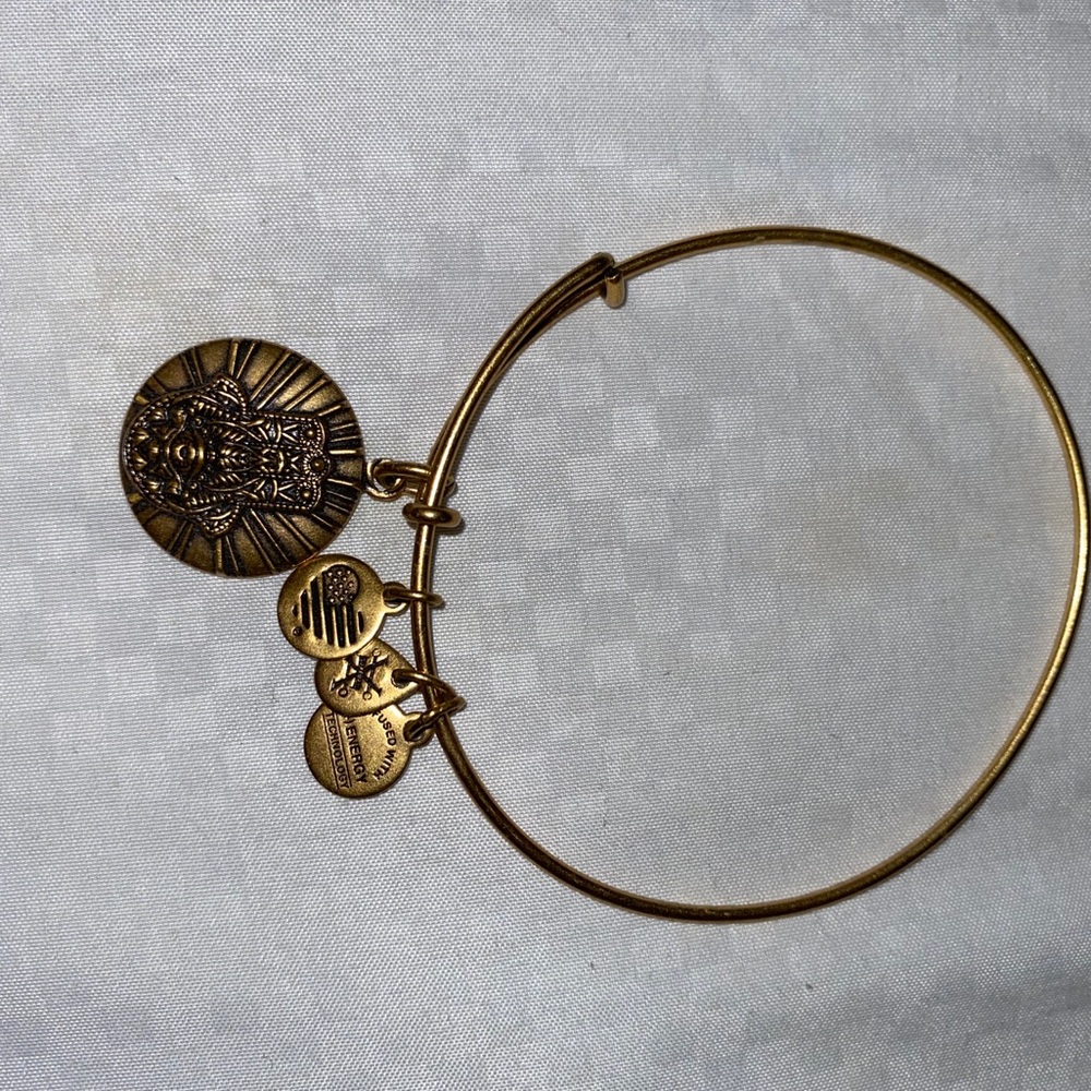 bracelet - Picture 2 of 2